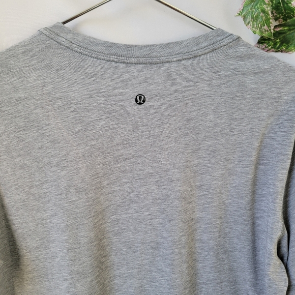 Lululemon 5 Year Basic Tee Heathered Medium Grey S - Picture 4 of 9